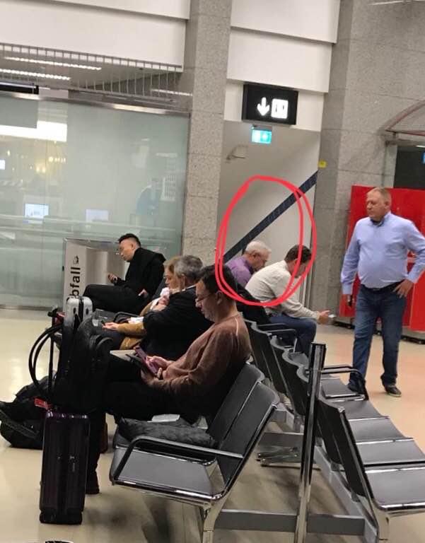 Liviu Dragnea, pe aeroportul din Viena în ziua protestelor. Ce i-a spus o româncă liderului PSD 489515