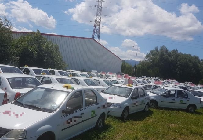 Sute de taxiuri confiscate vor fi scoase la vânzare de Ministerul Justiţiei