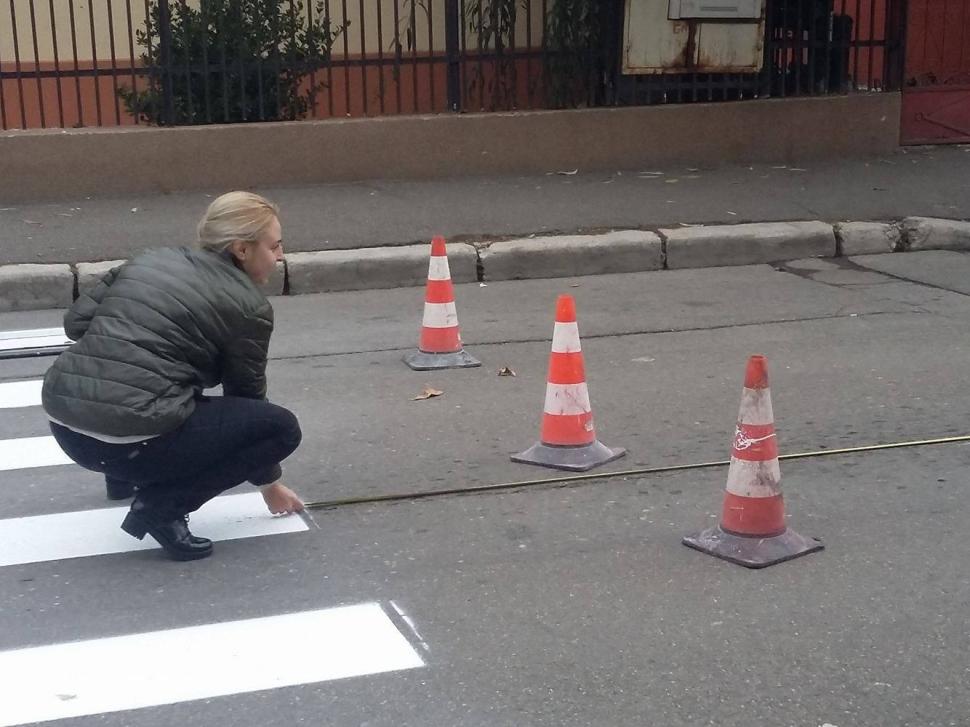 O stradă din Buzău este un adevărat coșmar pentru șoferi. Toți intră în panică când ajung la trecerea de pietoni – GALERIE FOTO 490185