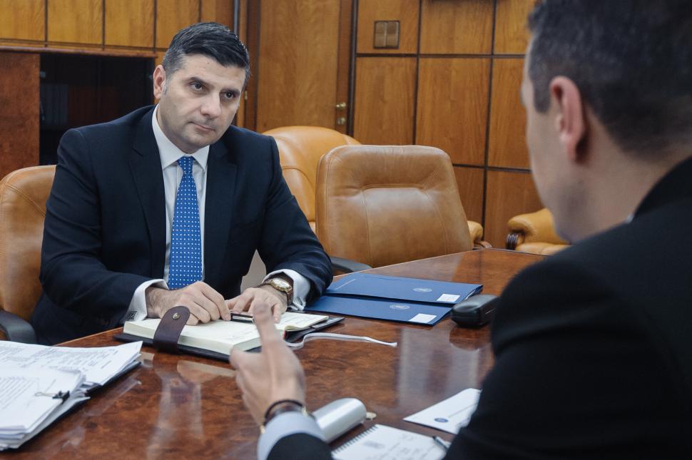 Un fost ministru din Guvernul Grindeanu s-a ales cu plângere penală cu DNA 490609