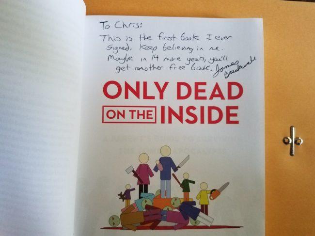 A vorbit cu profesorul fiicei sale preț de câteva minute. După 14 ani, a primit un pachet, alături de o scrisoare. Bărbatului nu i-a venit să creadă ce vede ochilor (FOTO) 490841