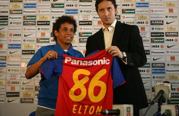 Acum 10 ani rupea gura târgului când s-a afișat la TV cu noua achiziție. Ce s-a ales de „perla” lui MM Stoica 490804