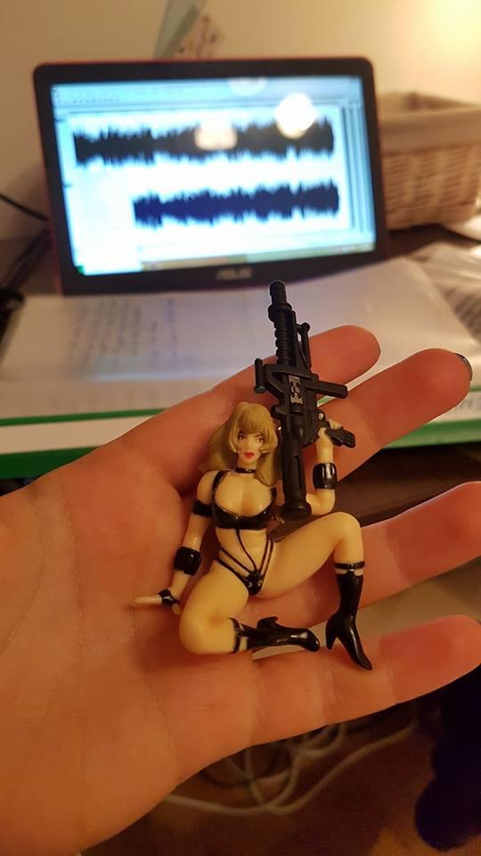 Jucării pentru... adulți. Ce surpriză a găsit un copil în punga cu dulciuri de la raft - FOTO 491400