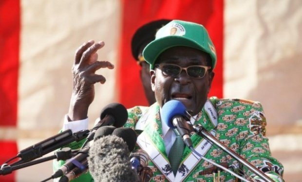 Robert Mugabe se prăbușește. Dictatorul african a fost demis din fruntea partidului său
