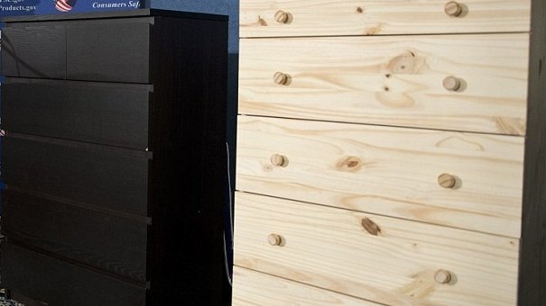 Ikea face un apel către clienții care au cumpărat dulapuri, după ce opt copii și-au pierdut viața