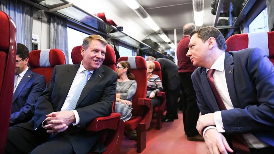 Klaus Iohannis a fost cu trenul la Ploiești: „Am vrut să văd personal cum se circulă”