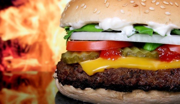 Londra interzice localurile cu mâncare fast-food în preajma școlilor