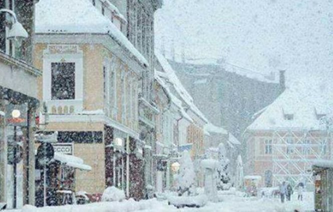A venit iarna. Ninge ca în povești în Brașov