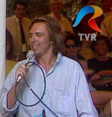 Cum arătau juraţii „X Factor” acum 24 de ani. Fotografii de colecție!  493958