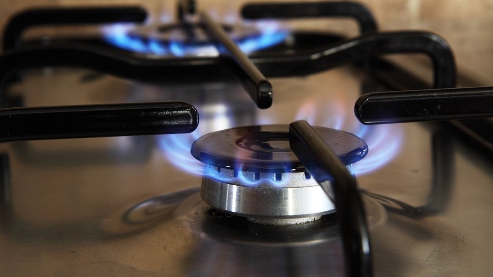 România are cele mai mici preţuri la gazele naturale pentru consumatorii casnici