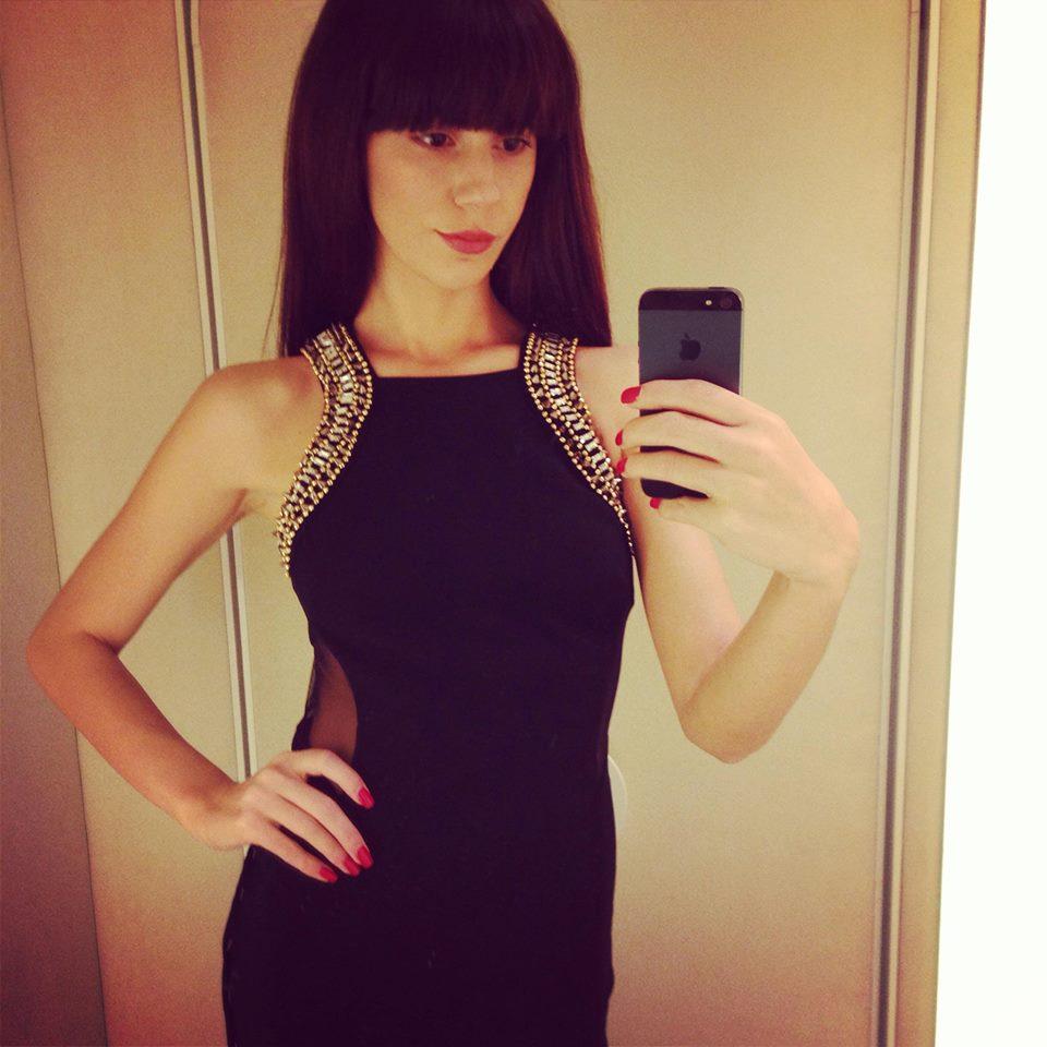  Și-a văzut soția la televizor, dând un interviu. A pus mâna imediat pe telefon și a cerut divorțul. Ce spusese femeia 494029