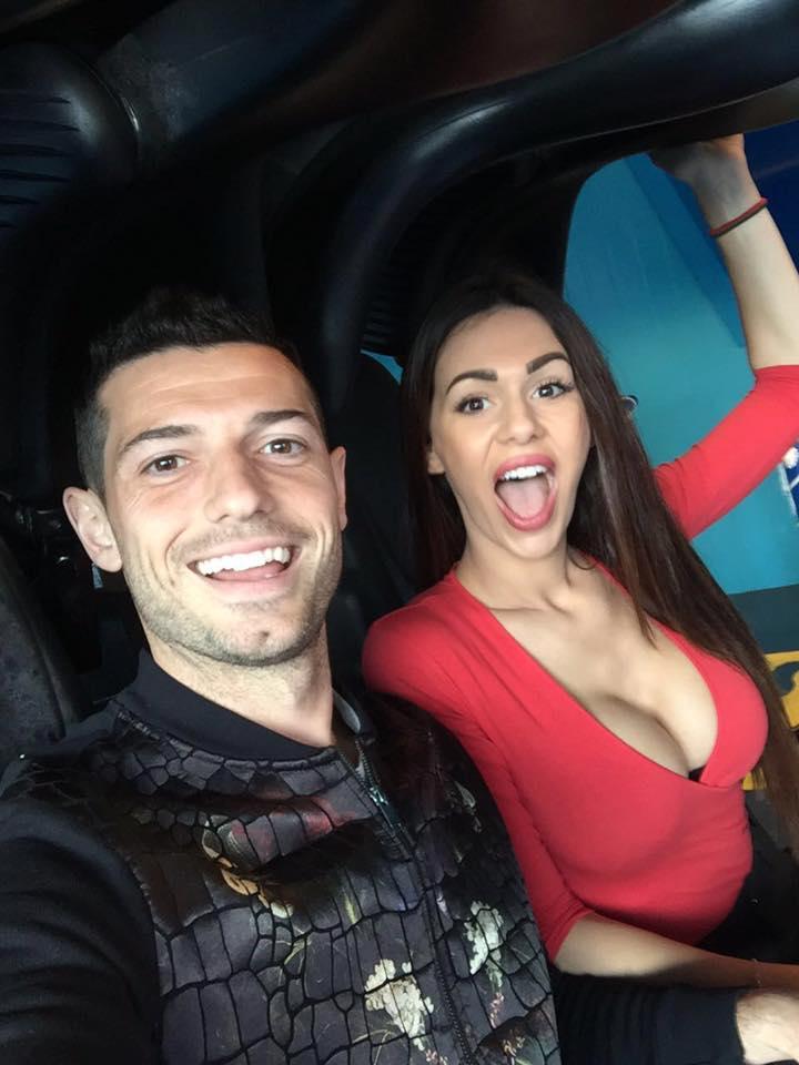  Și-a văzut soția la televizor, dând un interviu. A pus mâna imediat pe telefon și a cerut divorțul. Ce spusese femeia 494035