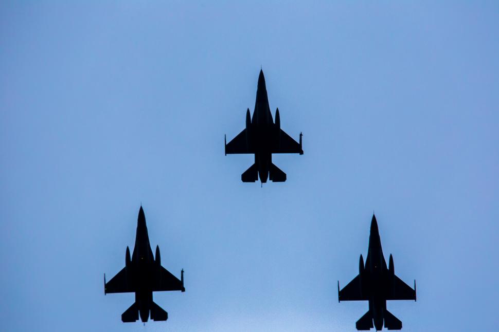 Cele mai spectaculoase imagini de la Parada de 1 Decembrie din București! FOTO 494505