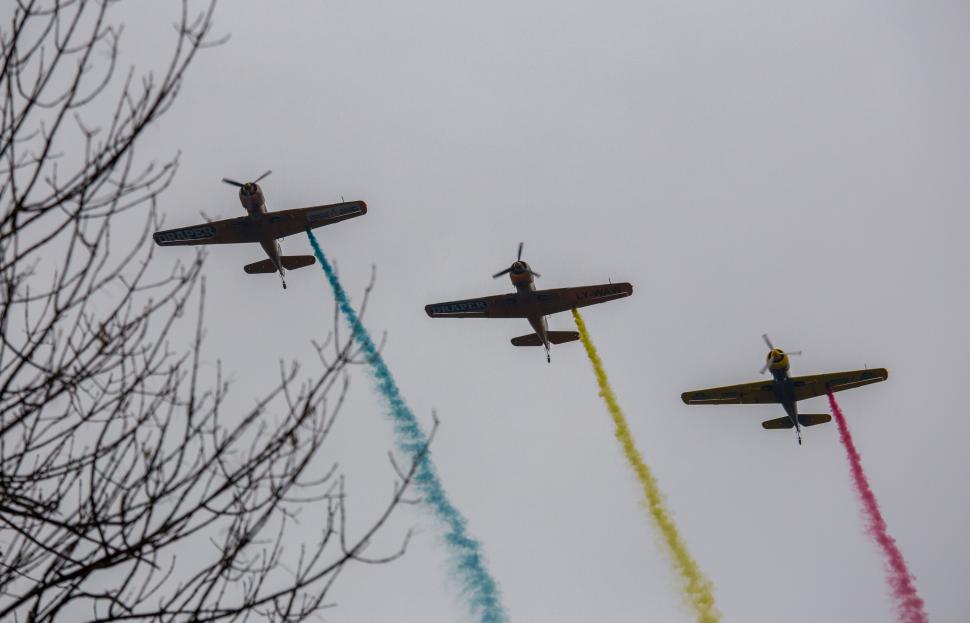 Cele mai spectaculoase imagini de la Parada de 1 Decembrie din București! FOTO 494507