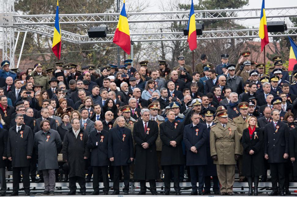 Cele mai spectaculoase imagini de la Parada de 1 Decembrie din București! FOTO 494514