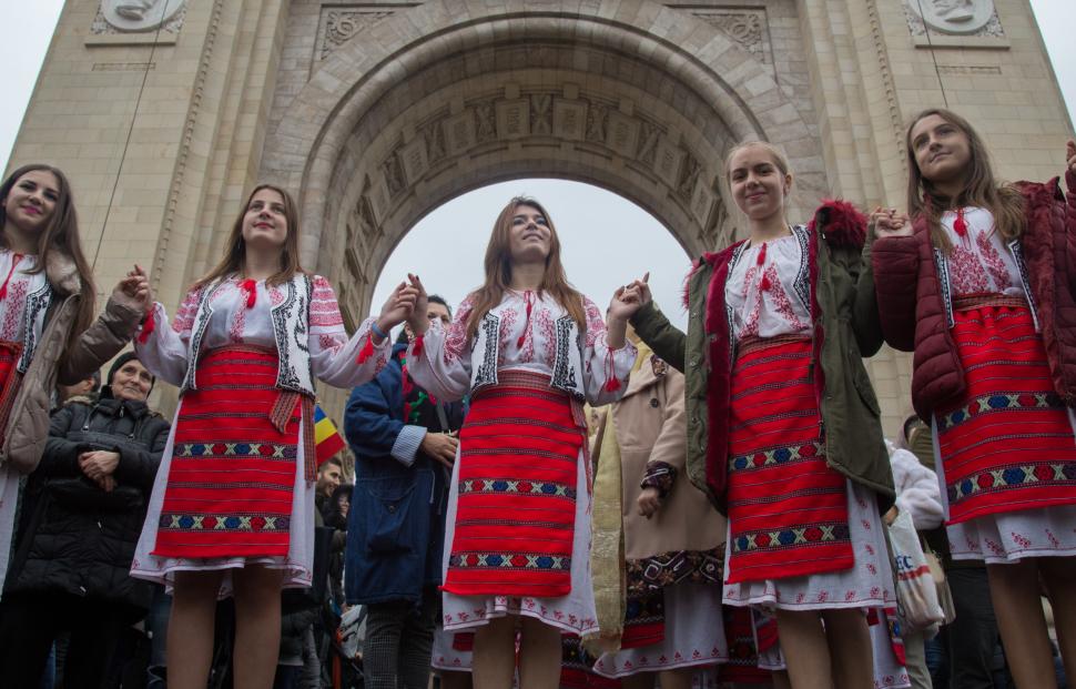 Cele mai spectaculoase imagini de la Parada de 1 Decembrie din București! FOTO 494520
