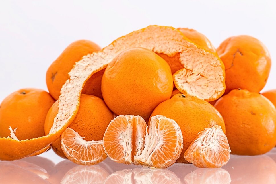 Nu mai arunca la gunoi cojile de mandarine! Iată cum le poți folosi