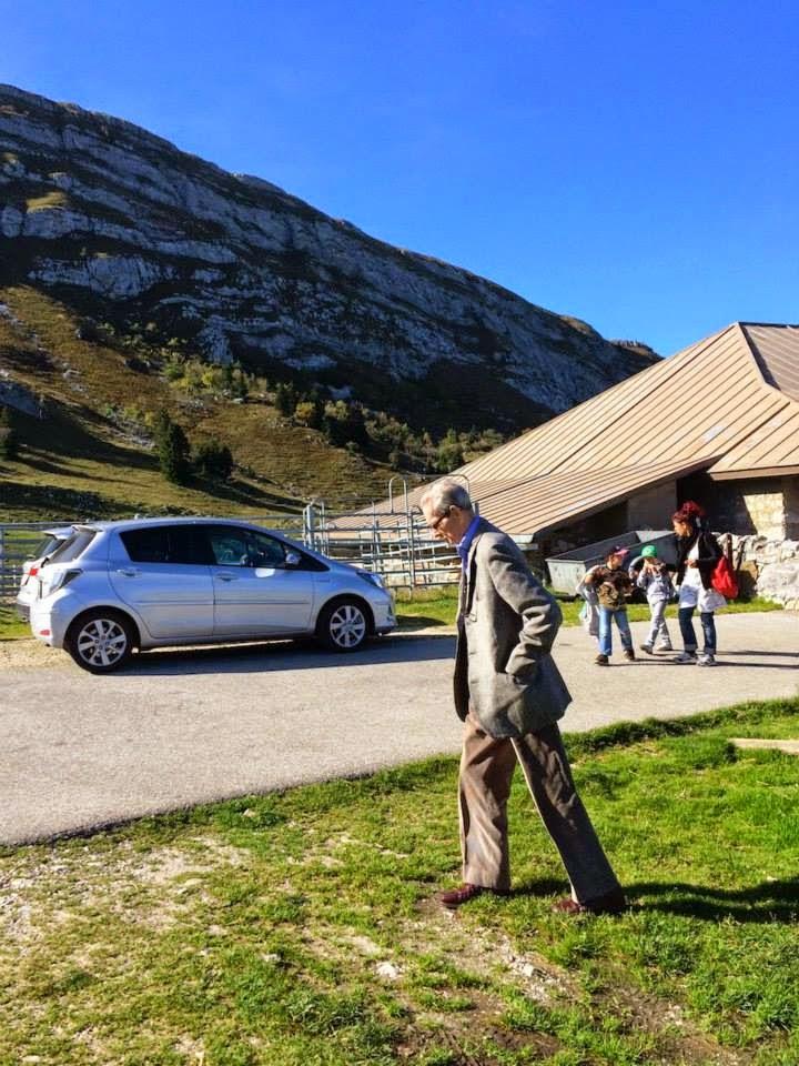 Ultimă oră: Casa Regală a României a publicat fotografii inedite cu Regele Mihai 496021