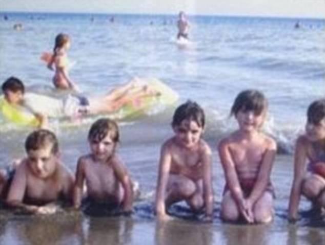 S-au cunoscut și s-au logodit fără să știe de fapt un detaliu incredibil. Nimeni nu și-a dat seama decât după 10 ani  496344