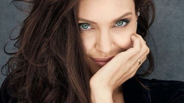 Probleme mari pentru Angelina Jolie. Actrița cântăreşte mai puţin decât fiica ei de 11 ani