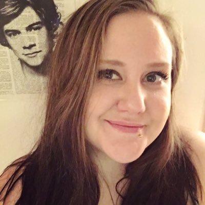 Nu a mai mâncat carne timp de 16 ani. Ce s-a întâmplat cu femeia după ce a renunțat să mai fie vegetariană (FOTO) 497333