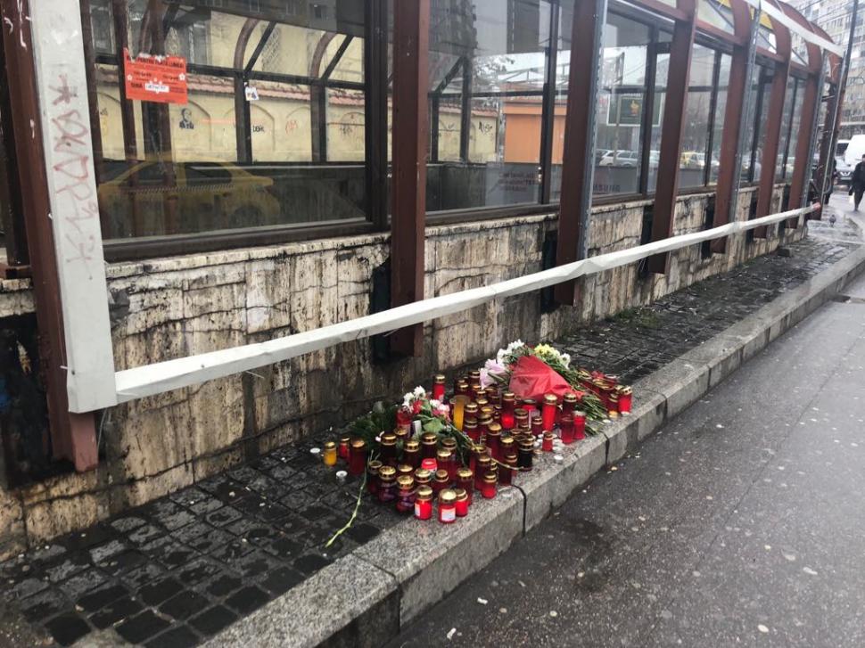 Ce a apărut în stația de metrou unde a fost ucisă Alina Ciucu. Oamenii au rămas fără cuvinte când au văzut acest lucru - FOTO 497842