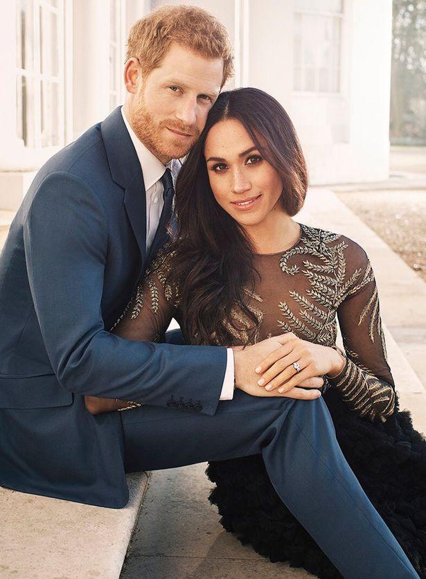 Familia regală britanică a publicat primele fotografii oficiale cu Prințul Harry și Meghan Markle. Ce au remarcat jurnaliștii în ele (FOTO) 498538