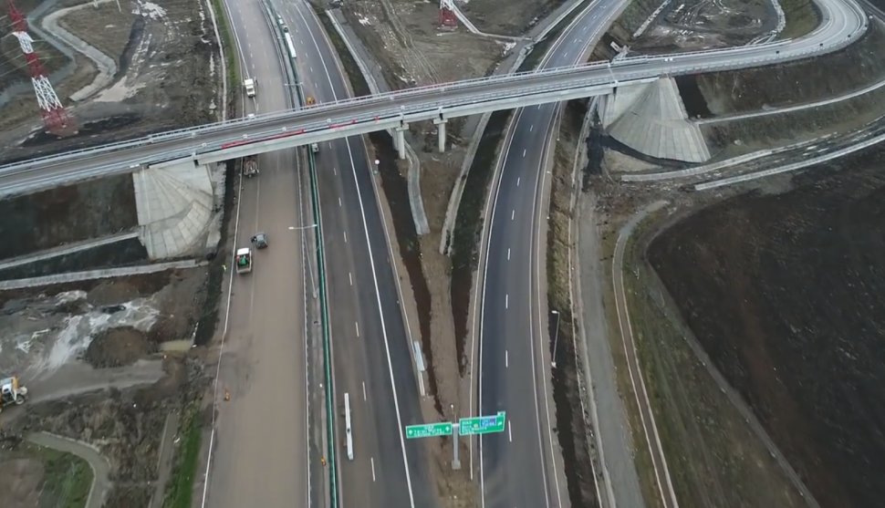 VIDEO. Detaliul uimitor care s-a descoperit în filmarea cu cel mai spectaculos nod rutier din România 