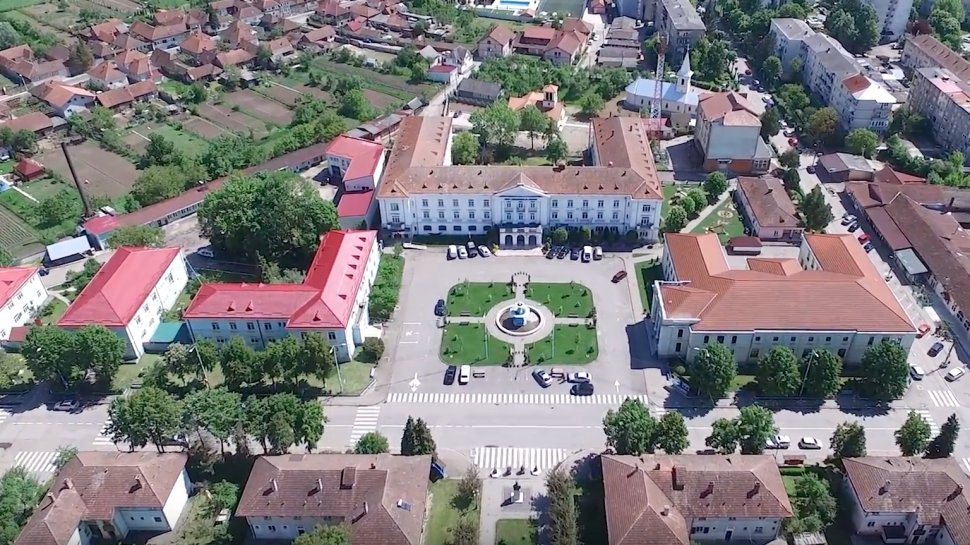 Orașul din România care ar fi fost proiectat la Moscova. „Nu putem fugi de istorie”