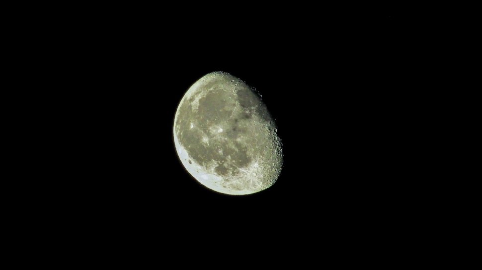 Luna va face un spectacol pe cer pe care nu l-a mai făcut de 150 de ani. Ce se va întâmpla în noaptea de 31 ianuarie