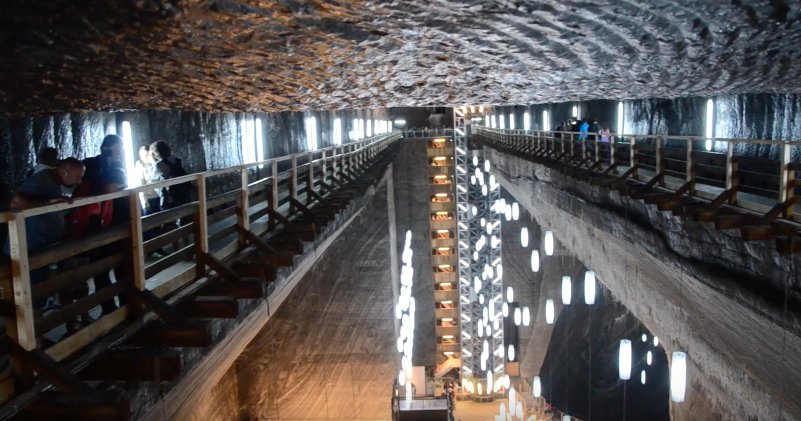 Record de vizitatori în cel mai frumos loc subteran din lume, aflat în România