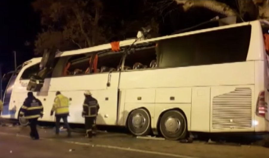 Accident cumplit în Turcia! 11 oameni au murit şi alți 46 au fost răniţi - VIDEO