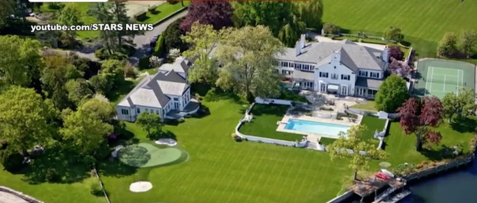 Cum arată una din casele lui Donald Trump. Președintele SUA a facut o noua achizitie de zeci de milioane de euro