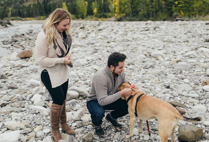 Povestea bărbatului care a făcut două cereri în căsătorie în aceeași zi 505364