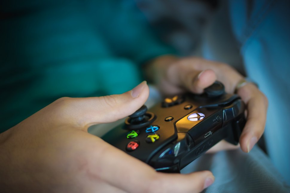 Dependenţa de jocuri video contribuie la depresie și la stres cardiac