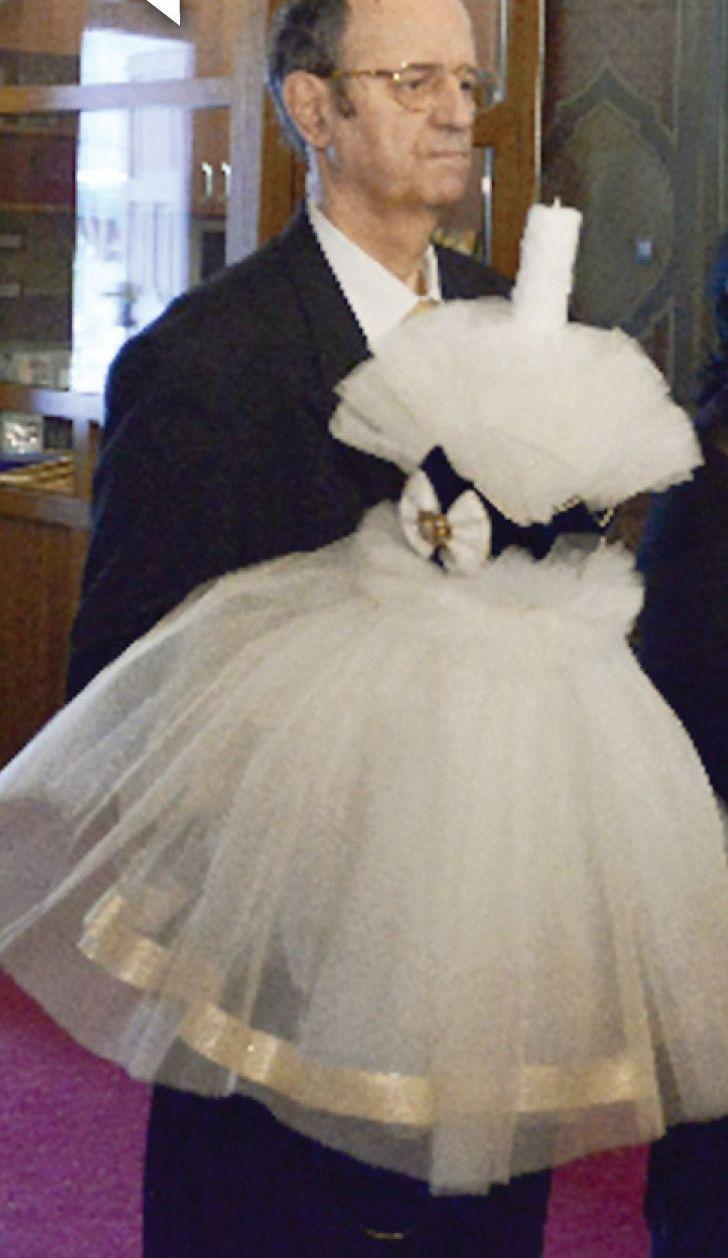 Toată lumea o știe pe Monica Pop, însă nimeni nu-l cunoaște pe soțul ei. Unde lucreaza bărbatul 506905