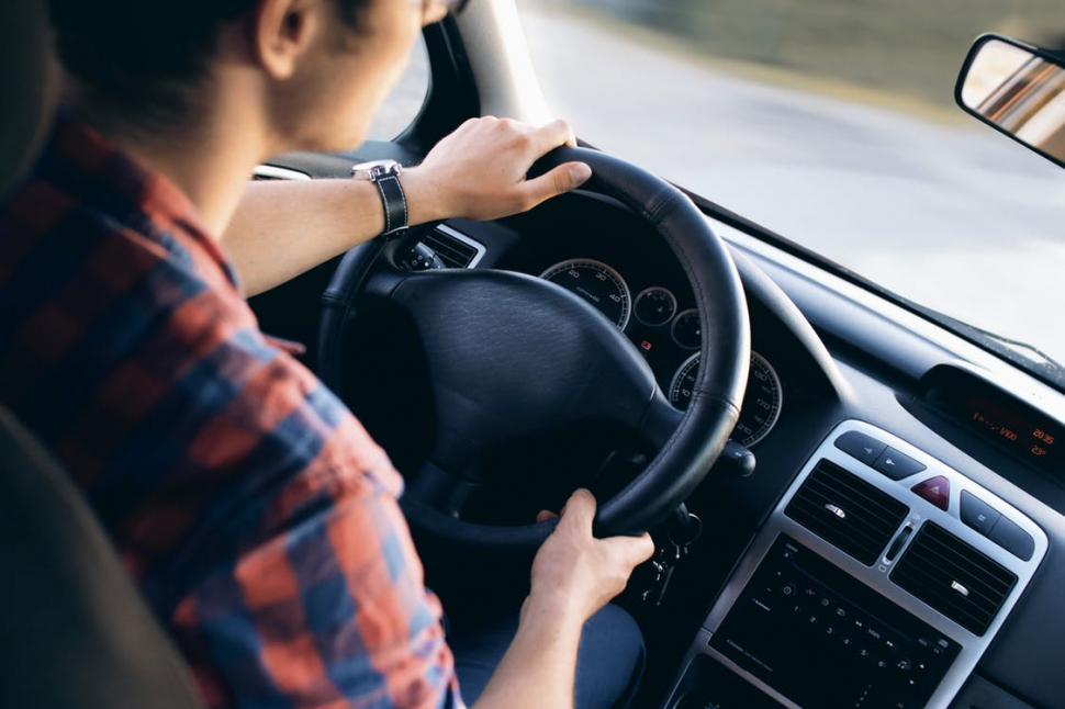 Șoferii care circulă fără rovinietă ar putea scăpa de amendă. Condițiile au fost stabilite într-un proiect de lege 