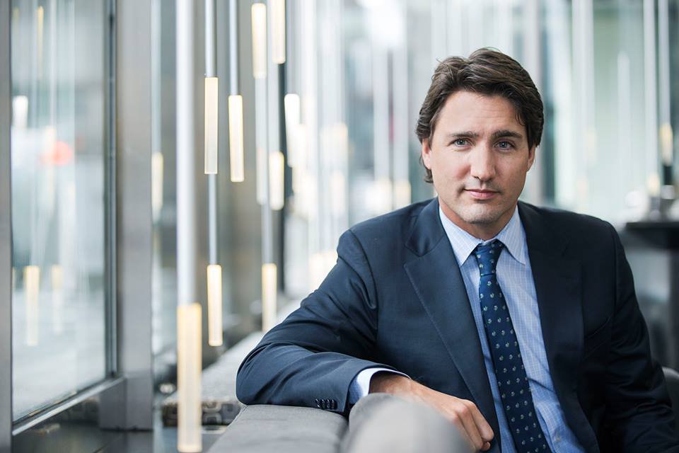 Coloana oficială a premierului canadian, Justin Trudeau, implicată într-un grav accident. Două persoane au ajuns la spital