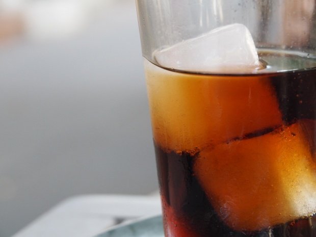Reţeta Coca Cola a fost dezvăluită. Cum poţi prepara acasă faimoasa băutură