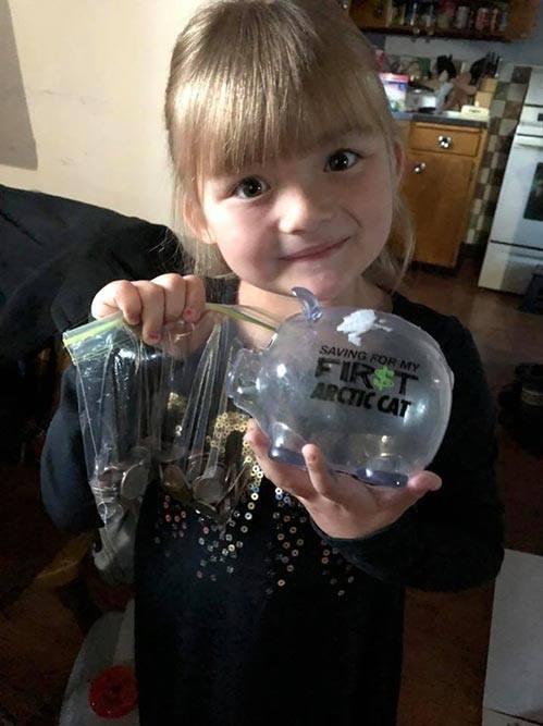 Gestul impresionant pe care l-a făcut o fetiță de cinci ani pentru o colegă de grădiniță. „Ea nu înțelege cât de mare este impactul pe care l-a produs” 508879