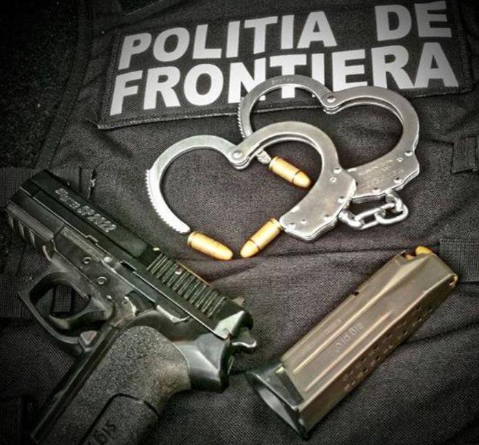 VALENTINE'S DAY. "Și noi suntem romantici". Ce au postat polițiștii de frontieră pe Facebook de Valentine's Day - FOTO 508899