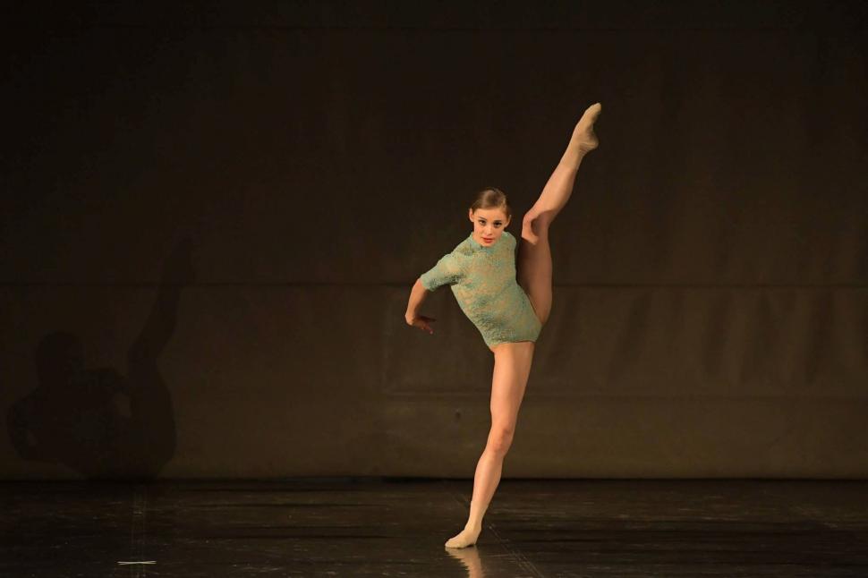 Cei mai talentați tineri dansatori din Italia, invitați sã danseze în România 510103