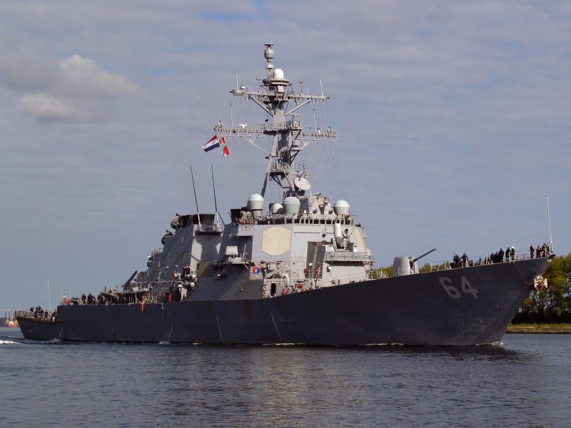 SUA, mesaj tranșant pentru Rusia. O nouă navă militară ajunge în Marea Neagră