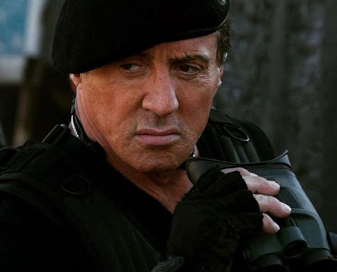 Sylvester Stallone NU a murit. Actorul râde de știrea falsă răspândită pe Facebook: „Ce bine e să te întorci din morți!”