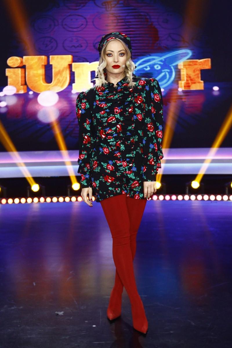 Tinute spectaculoase pentru noul sezon ”iUmor”! Cum și-a ales vedeta hainele pentru noul sezon 511476