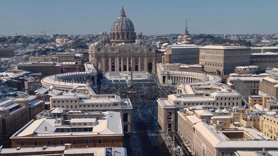 Europa, sub zăpadă. Imagini cu obiective turistice celebre acoperite de ninsori - FOTO 512170