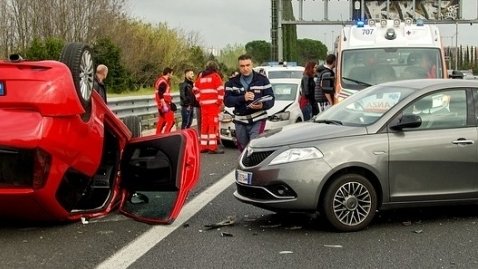 Accident cumplit în Caraş-Severin. Sunt mai multe victime