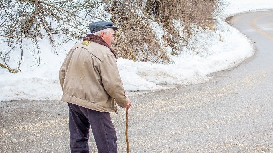Povestea celui mai bătrân om din Bistrița. A fost prizonier în Siberia și i-a promis lui Dumnezeu că nu se va îmbăta niciodată