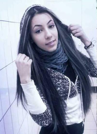 Autoritățile din Bârlad sunt în alertă. O tânără de 19 ani a dispărut de câteva săptămâni. Familia spune că a fost răpită 513391