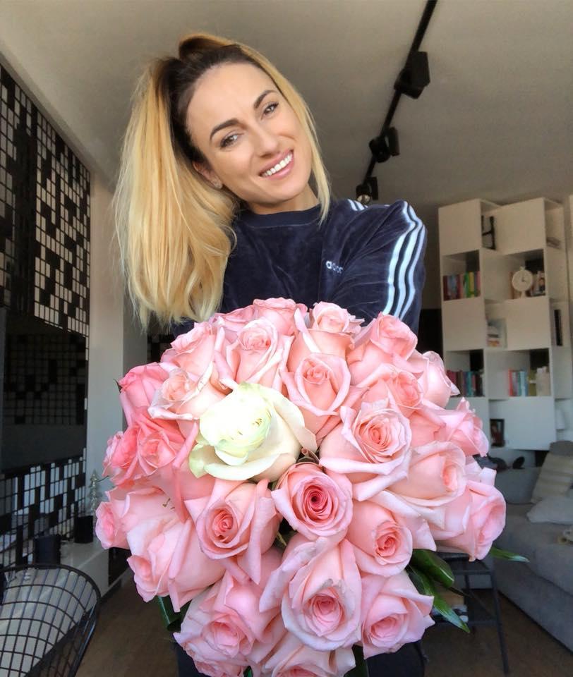 Încă o gravidă în showbiz! A făcut marele anunţ: ”Însărcinată în 14 săptămâni!” 513650